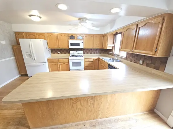 26189 N GERALDINE LN, Port Barrington, IL 60010