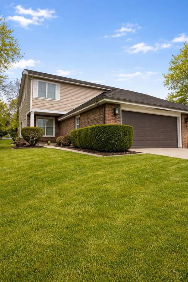 516 N Thornwood DR, Mchenry, IL 60050
