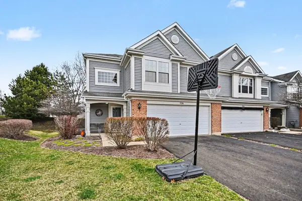 526 Lancaster DR, Pingree Grove, IL 60140
