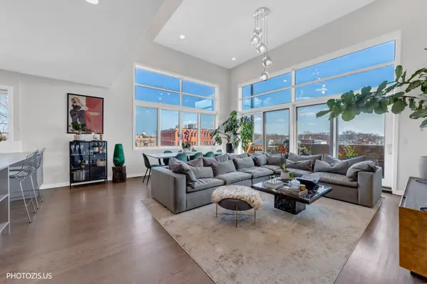 2216 W Armitage AVE #4D, Chicago, IL 60647