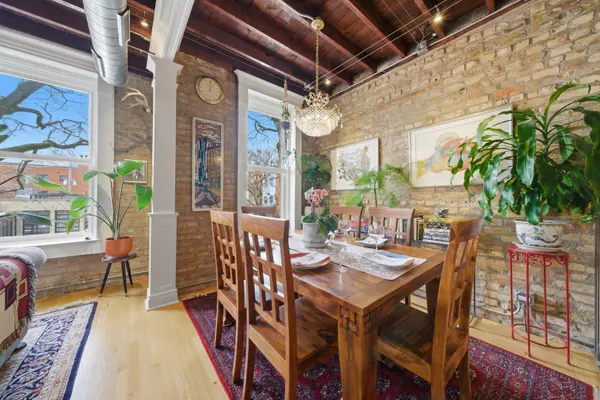 827 N Damen AVE, Chicago, IL 60622