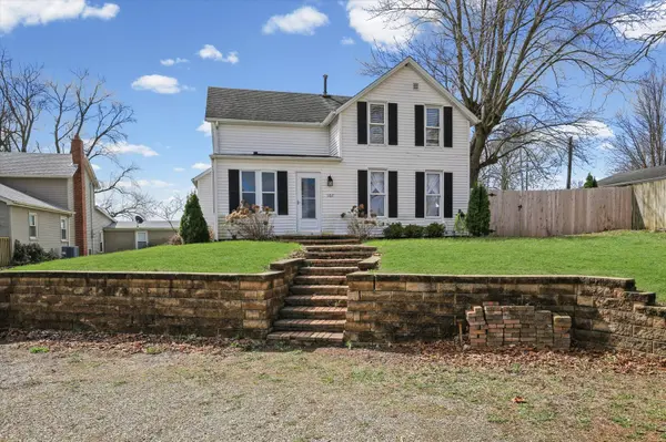 107 E Washington ST,  Congerville,  IL 61729