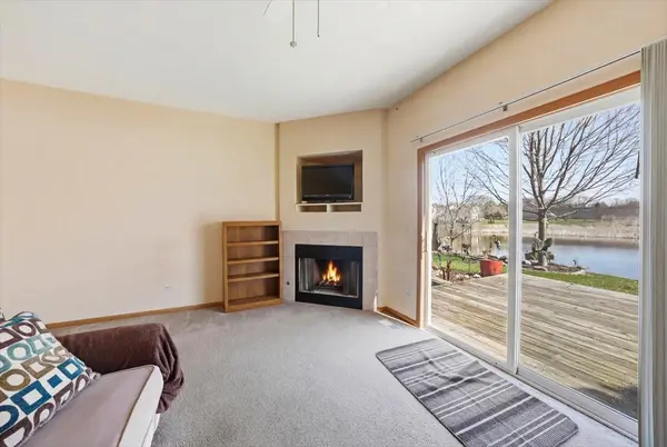 2542 Oak Tree LN, Plainfield, IL 60586