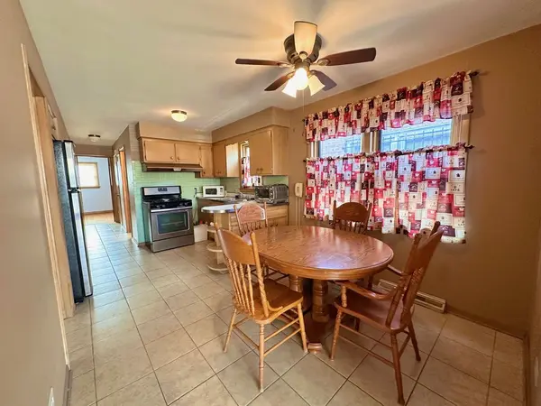 3135 W 38th ST, Chicago, IL 60632