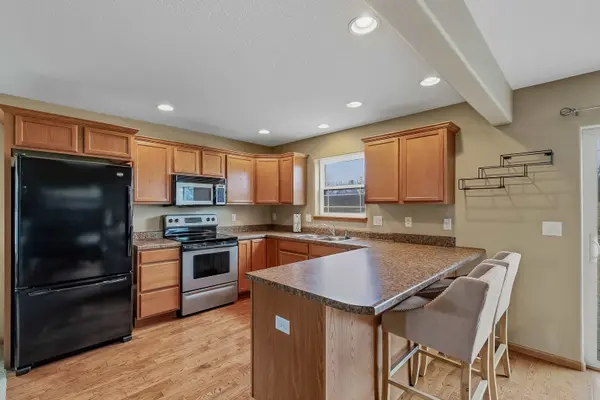 1570 Savannah CIR #A1, Davenport, IA 52807