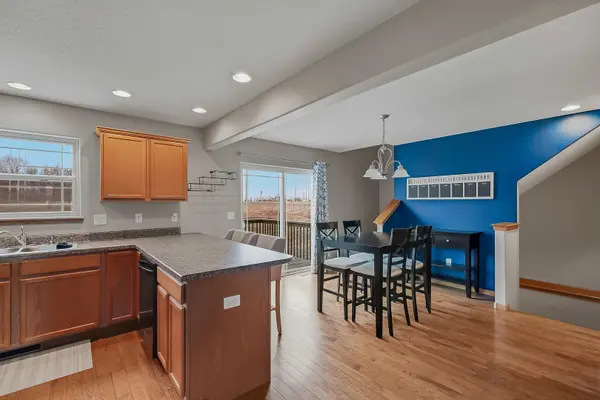 1570 Savannah CIR #A1, Davenport, IA 52807