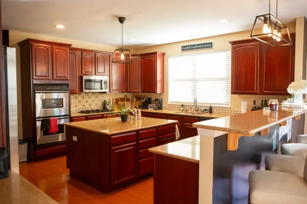 1210 Tulip Tree CT, Lake Villa, IL 60046
