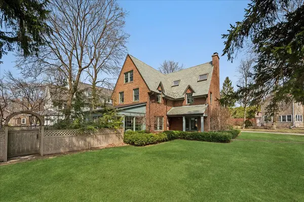 491 South AVE, Glencoe, IL 60022
