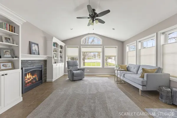 520 S Wisconsin AVE, Villa Park, IL 60181