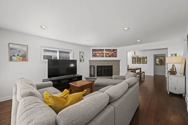 790 Pleasant AVE, Highland Park, IL 60035