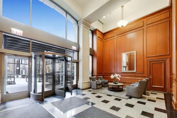 1301 N Dearborn ST #605, Chicago, IL 60610