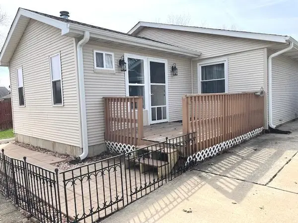 2409 Chestnut LN, Morris, IL 60450