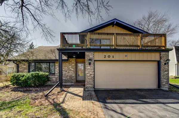 201 N River RD, Naperville, IL 60540