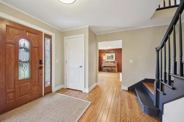 3720 Great Hill RD, Crystal Lake, IL 60012