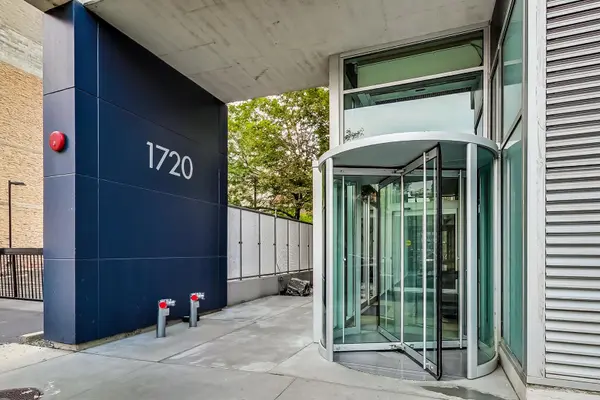 1720 S Michigan AVE #812, Chicago, IL 60616