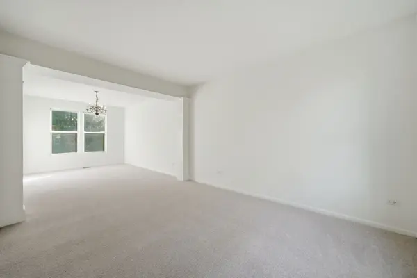 402 Marshall Ash ST, Bolingbrook, IL 60490