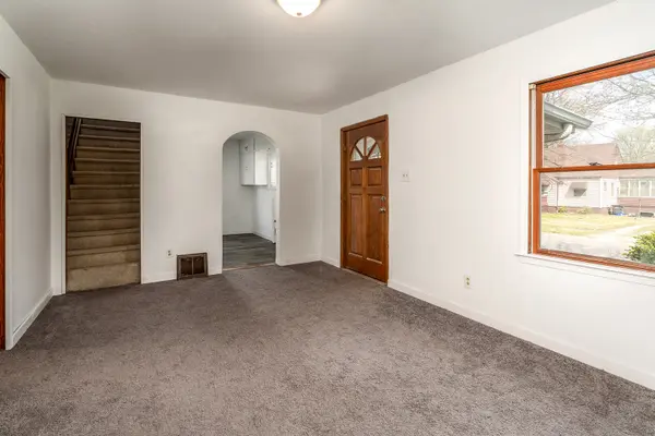 1105 W Walkup AVE, Carbondale, IL 62901