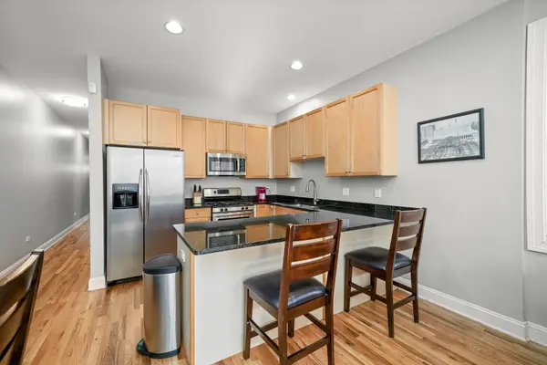 1636 W Warren BLVD #2, Chicago, IL 60612