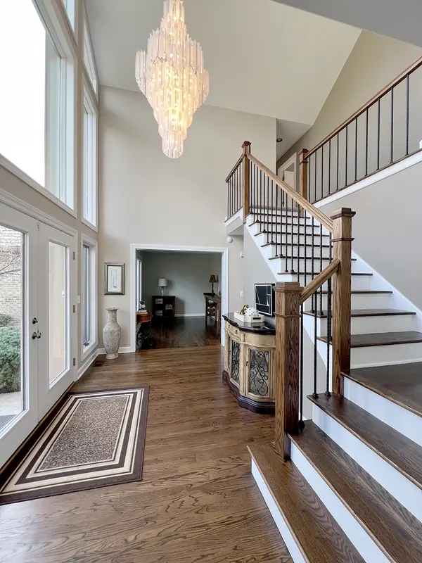 1362 Gettysburg RD, Long Grove, IL 60047