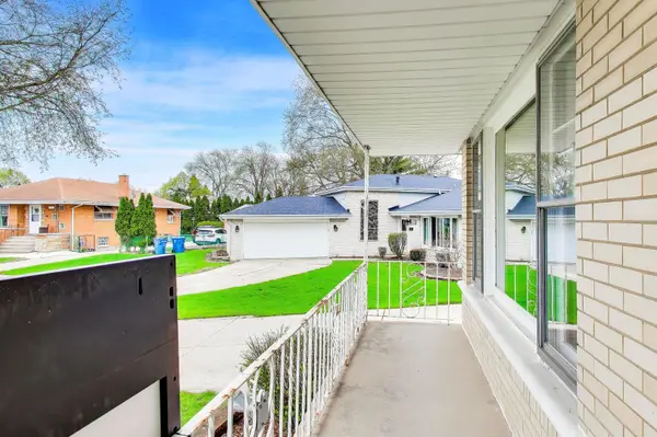 10108 Kilpatrick AVE, Oak Lawn, IL 60453