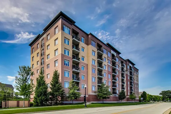 1199 E Port Clinton RD #701,  Vernon Hills,  IL 60061