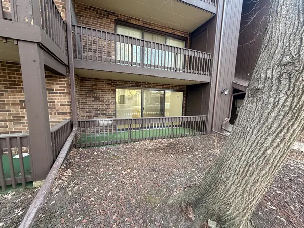 9605 Austin AVE #1E, Oak Lawn, IL 60453