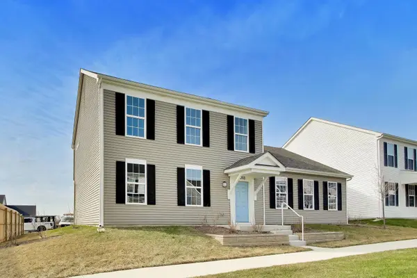 1011 Celebration DR, Aurora, IL 60504