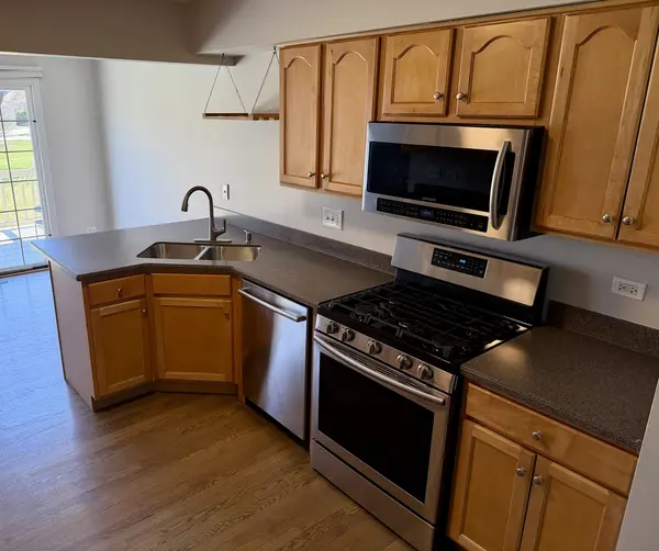 14137 Sterling DR, Orland Park, IL 60467