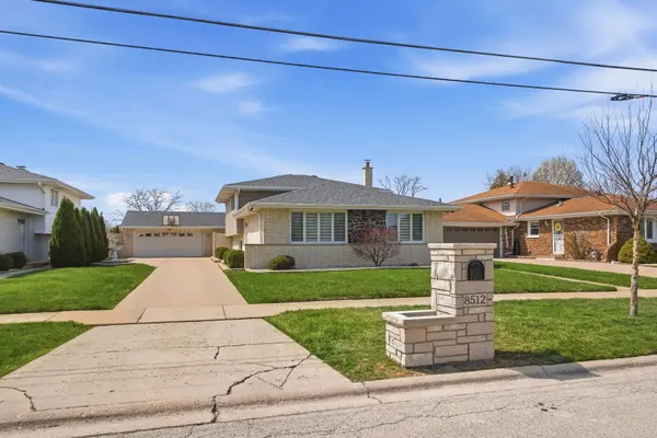 8512 Natchez AVE, Burbank, IL 60459