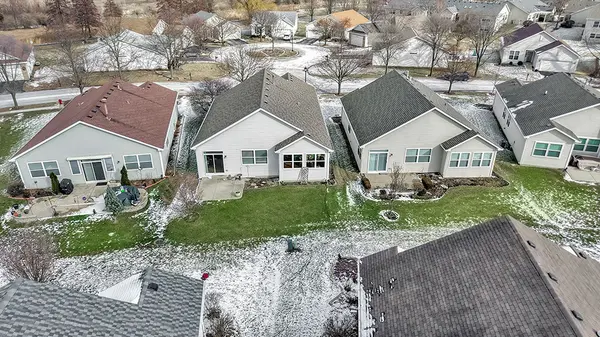 1553 Benzie CIR, Romeoville, IL 60446