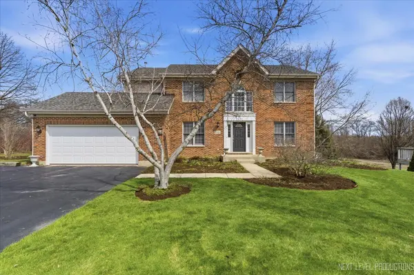 2984 Marshfield CT, Elgin, IL 60124