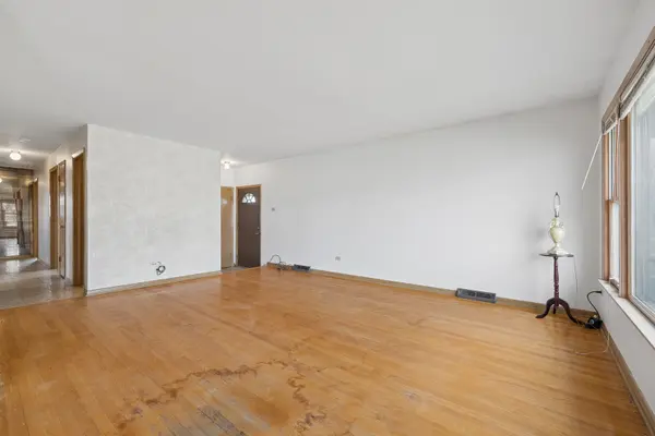 7737 Odell AVE, Bridgeview, IL 60455