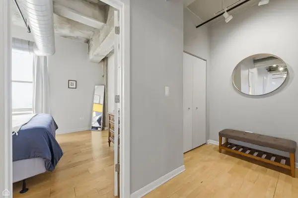 1550 S Blue Island AVE #900, Chicago, IL 60608