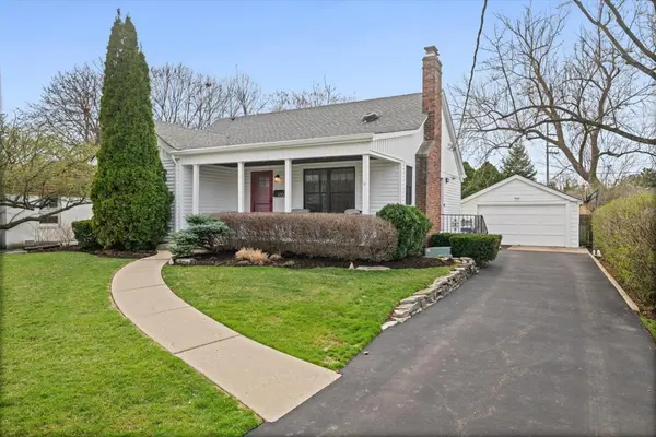 970 Windsor RD, Highland Park, IL 60035