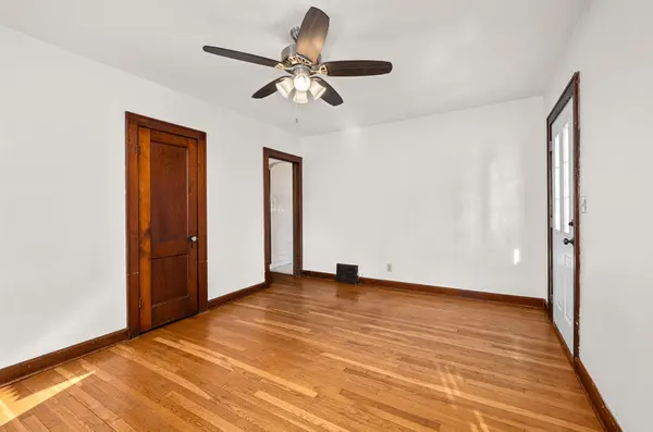 1662 W 37th ST, Davenport, IA 52806