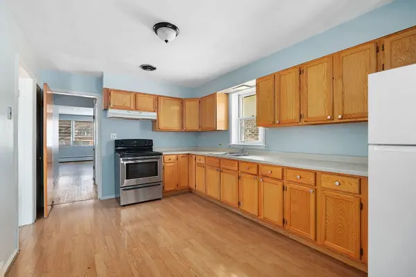 2623 W Berwyn AVE, Chicago, IL 60625