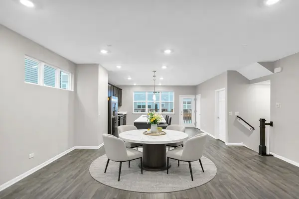 3306 Trillium CIR #3001, Rolling Meadows, IL 60008