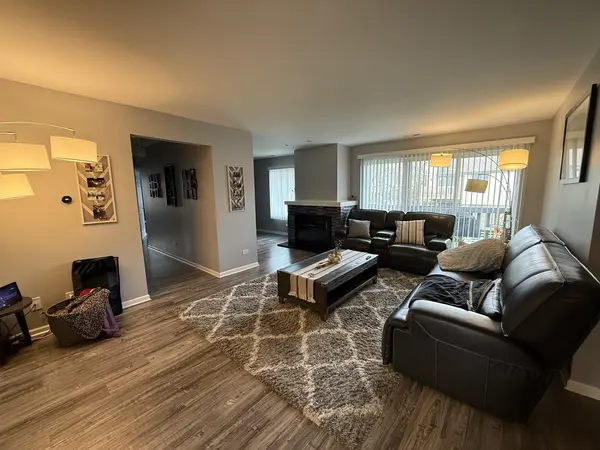 9158 Sandpiper CT #40, Orland Park, IL 60462