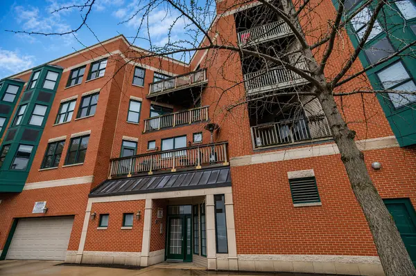 845 W Altgeld ST #3B, Chicago, IL 60614
