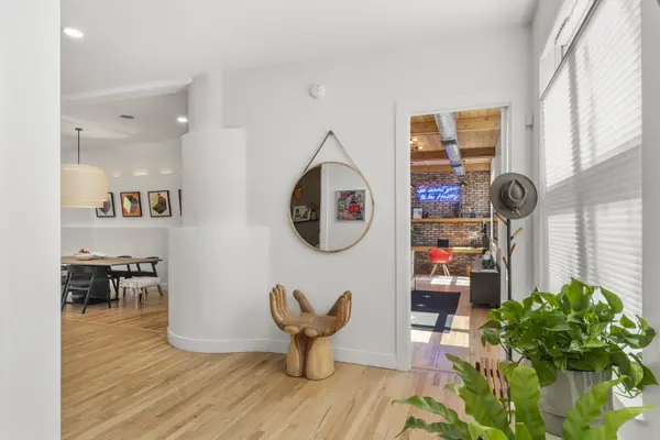 400 N Racine AVE #219, Chicago, IL 60642
