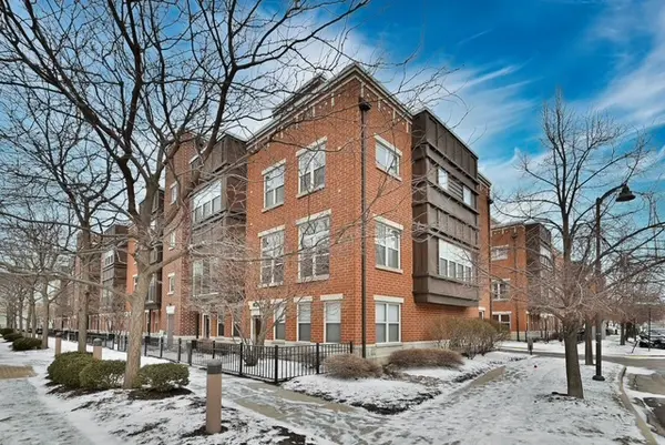 2523 S CALUMET AVE, Chicago, IL 60616
