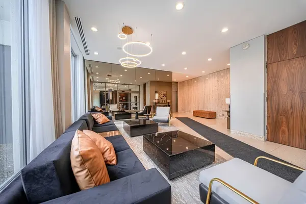 1255 N Sandburg TER #2606E, Chicago, IL 60610