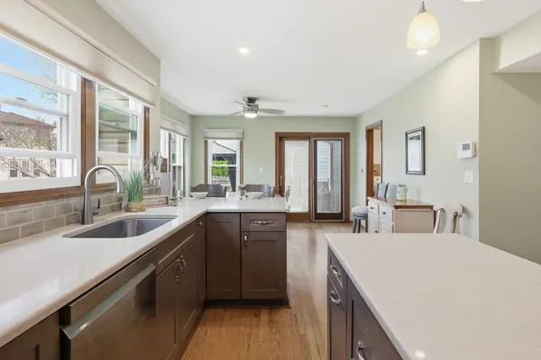1846 Baltimore DR, Elk Grove Village, IL 60007