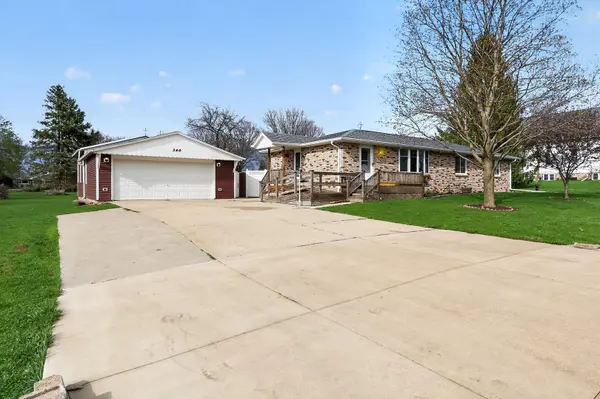 340 W Shaffer ST, Dakota, IL 61018