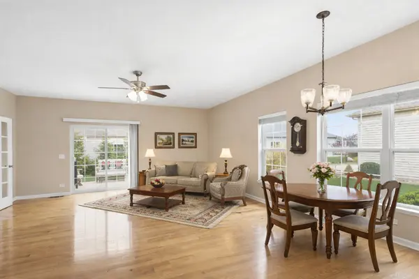928 Yorktown ST, Mchenry, IL 60050