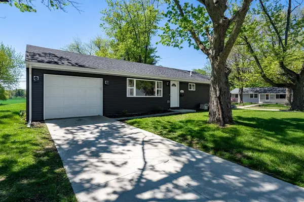 817 Bryan ST, Normal, IL 61761