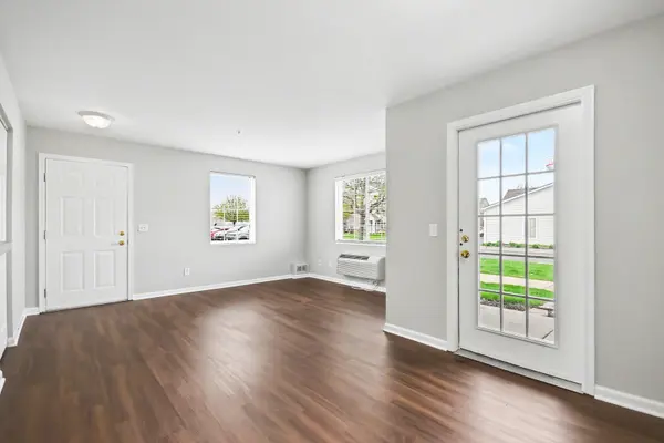 144 Bertram DR #E, Yorkville, IL 60560