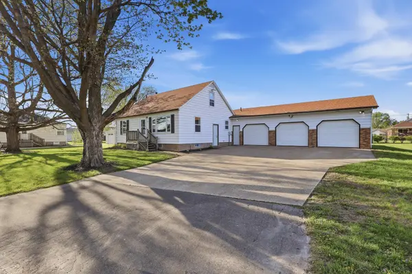 109 5th AVE, Colona, IL 61241