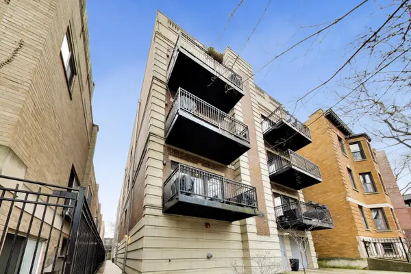 663 W Barry AVE #4C, Chicago, IL 60657