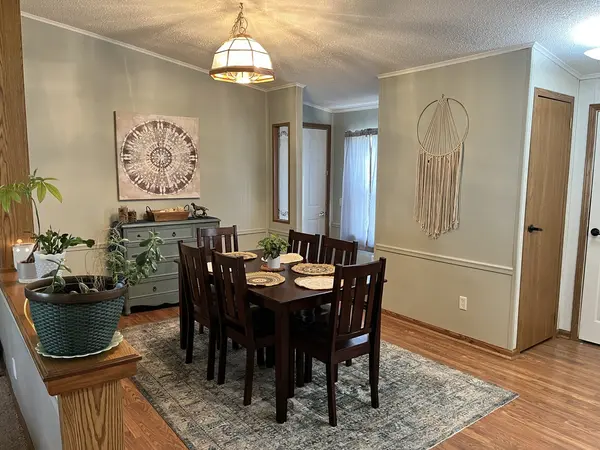 408 E Wood LN, Belvidere, IL 61008